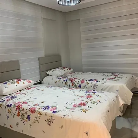 Vadi-isitmali Havuzlu-somineli-kis Bahceli-tamamen Mustakil *